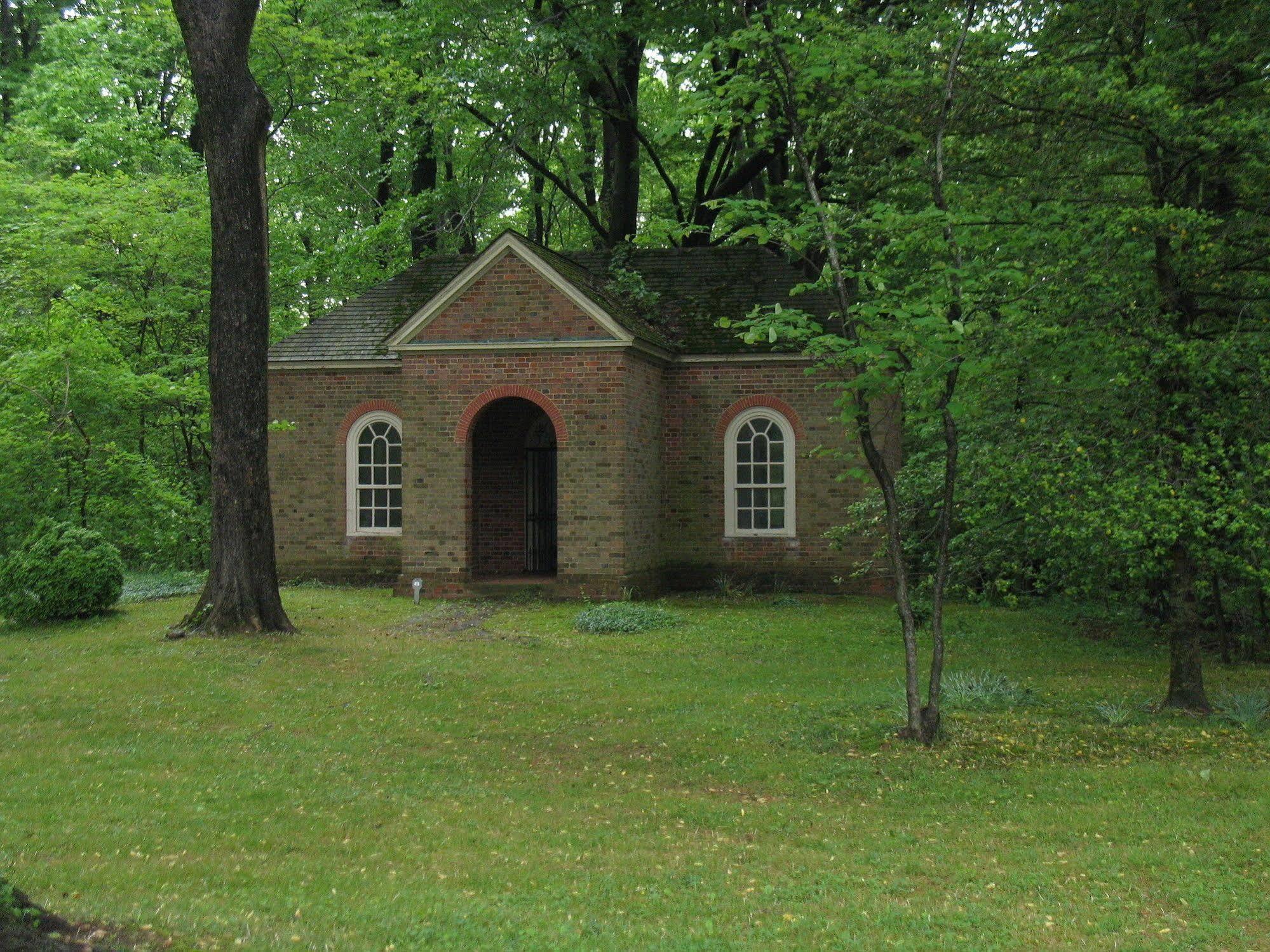 The Inn At Stratford Hall East End Exterior photo